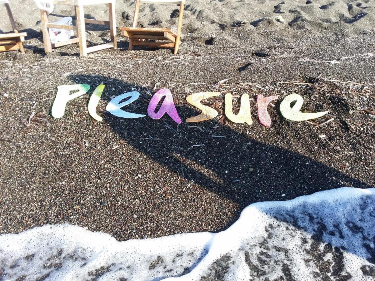 Pleasure Seaside Rooms Perissa  Zewnętrze zdjęcie